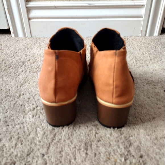 Women's leather casual boots ankle shoes size 6 1/2 - Picture 3 of 6